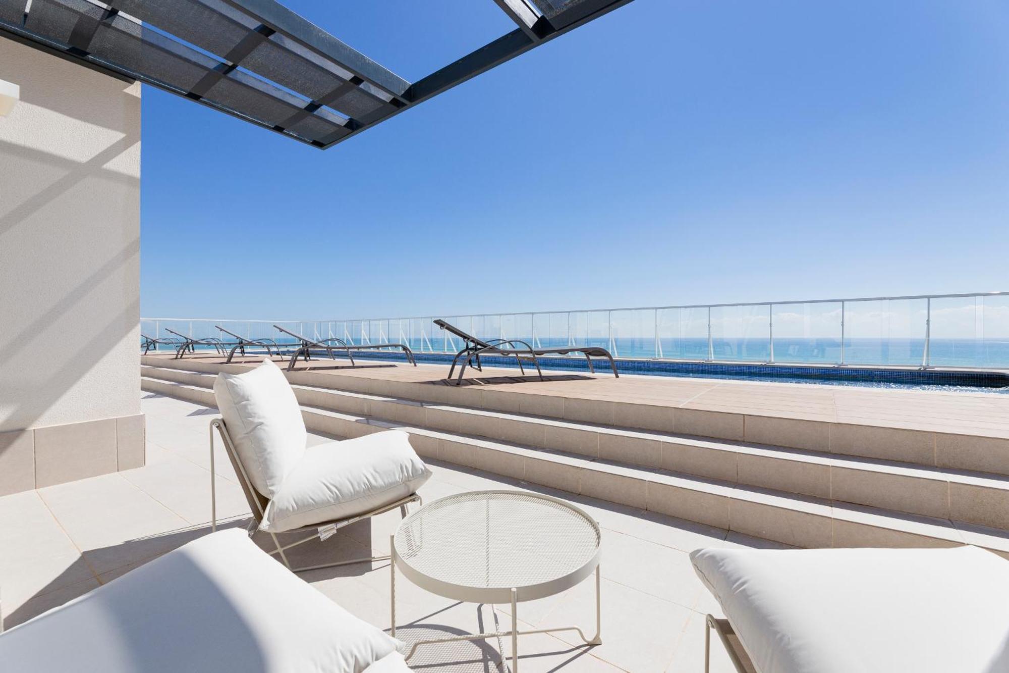 Apartamentos Canet Al Mar. Canet d'En Berenguer Exteriör bild